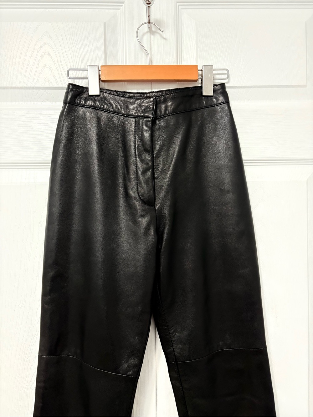 Vintage Danier Black Genuine Leather Pants – Size 2 - Picture 3 of 9
